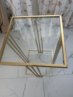 2 Gold table