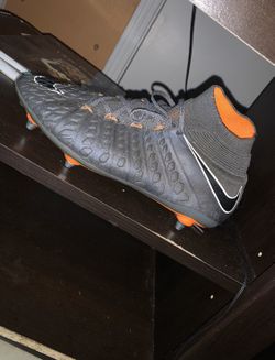 Hypervenoms