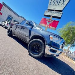 20x10 Lock Off-road Command Rines Y 33/1250/20 WinRun RT