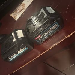 Lakota batteries Like New