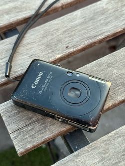 Vintage canon Powershot sd780 is