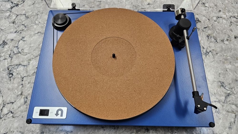 Uturn ORBIT Turntable