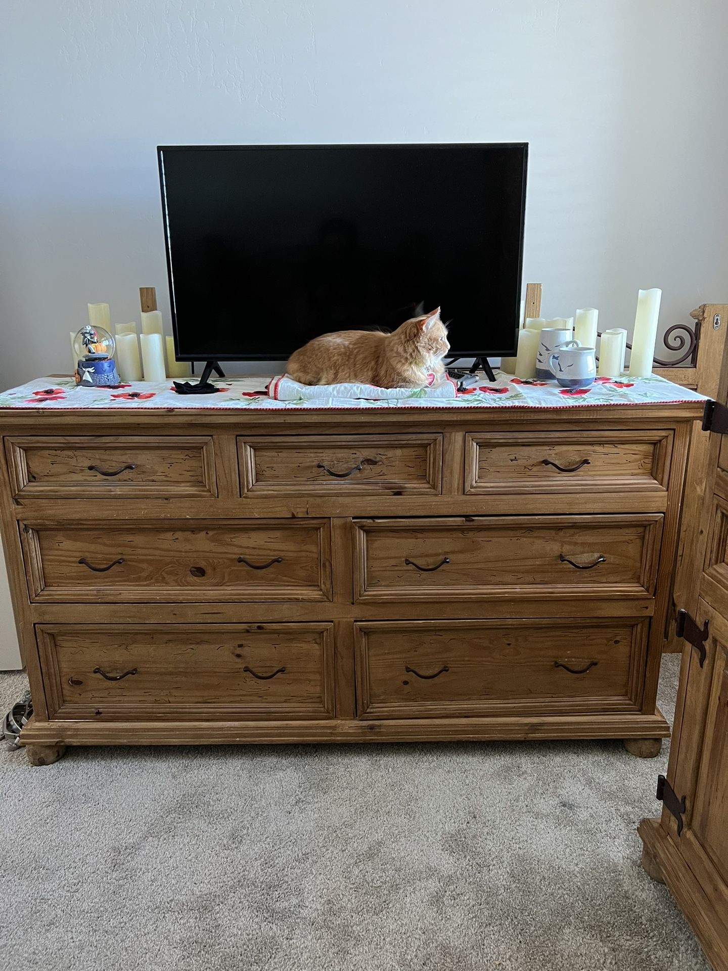 Queen Bedroom Set