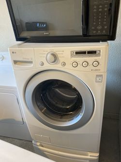 Pair of washer and dryer for $550 text me if interested