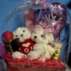 Valentines Gift Basket 