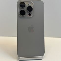 Apple iPhone 15 PRO 128gb. ( Unlocked Cellphone )