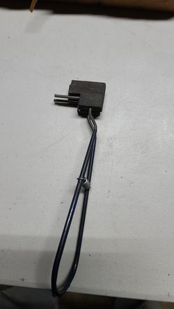 Rotor clamping silencer
