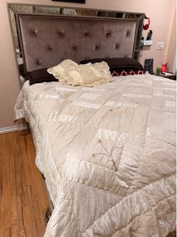 King size bed