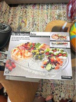 Appetizer tray on ice