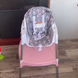 Evenflo High chair With Table & Toddler Convert