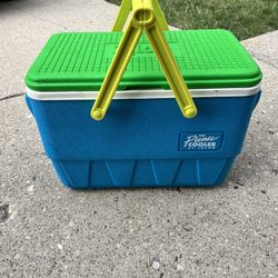 Igloo Retro Cooler