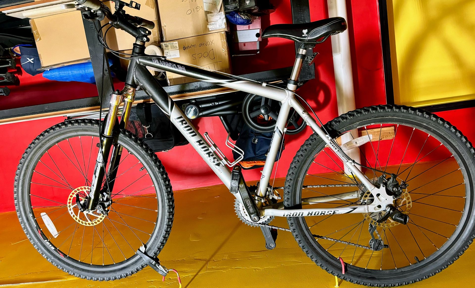 Mountain Bike Iron horse Quantum 19”