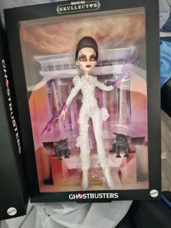 Monster high doll Skullector New