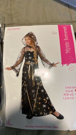 Girl costume