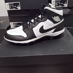 Jordan 1 White & Black Football Cleats