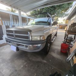 1999 Dodge Ram 2500