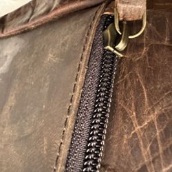 Full  Grain Leather Messenger  Bag  