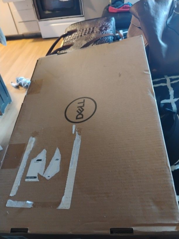Dell 24 Inch Monitor