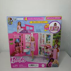 BARBIE GETAWAY HOUSE