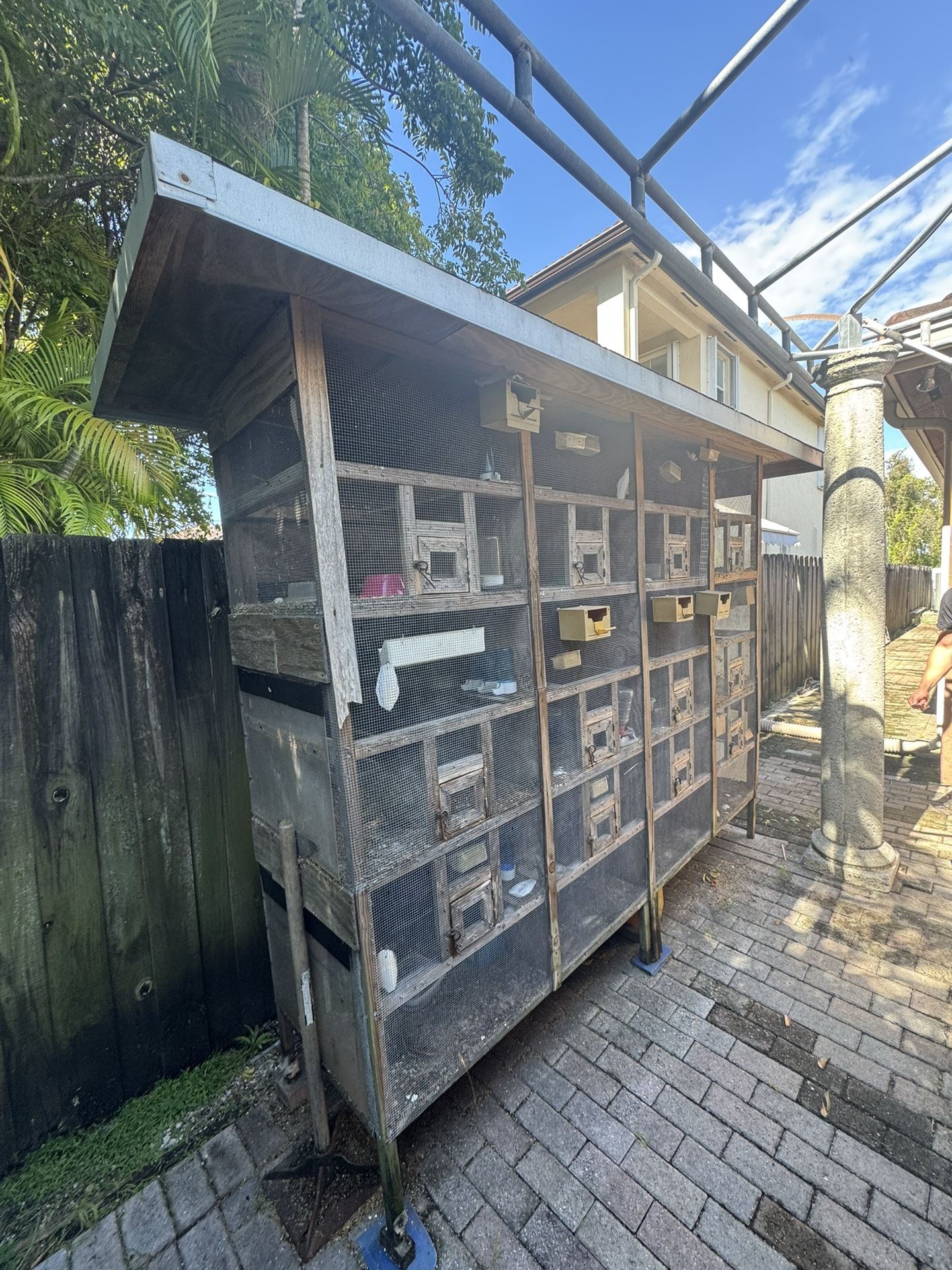 Bird Cage 12 Departments