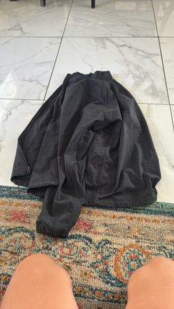 Black Lululemon sweater xxl