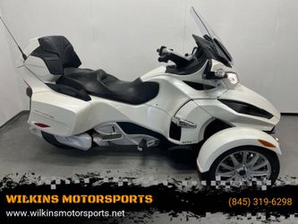 2017 Can-Am Spyder RT SM6 Rare Vin # 000001