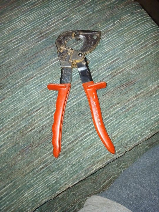 Klein Cable Ratchet Cutters