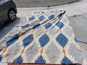 8.5' x 11.5' Wool Rug