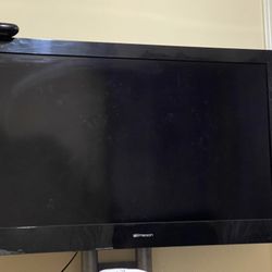 Emerson 40” Tv With Remote And Tv Stand 