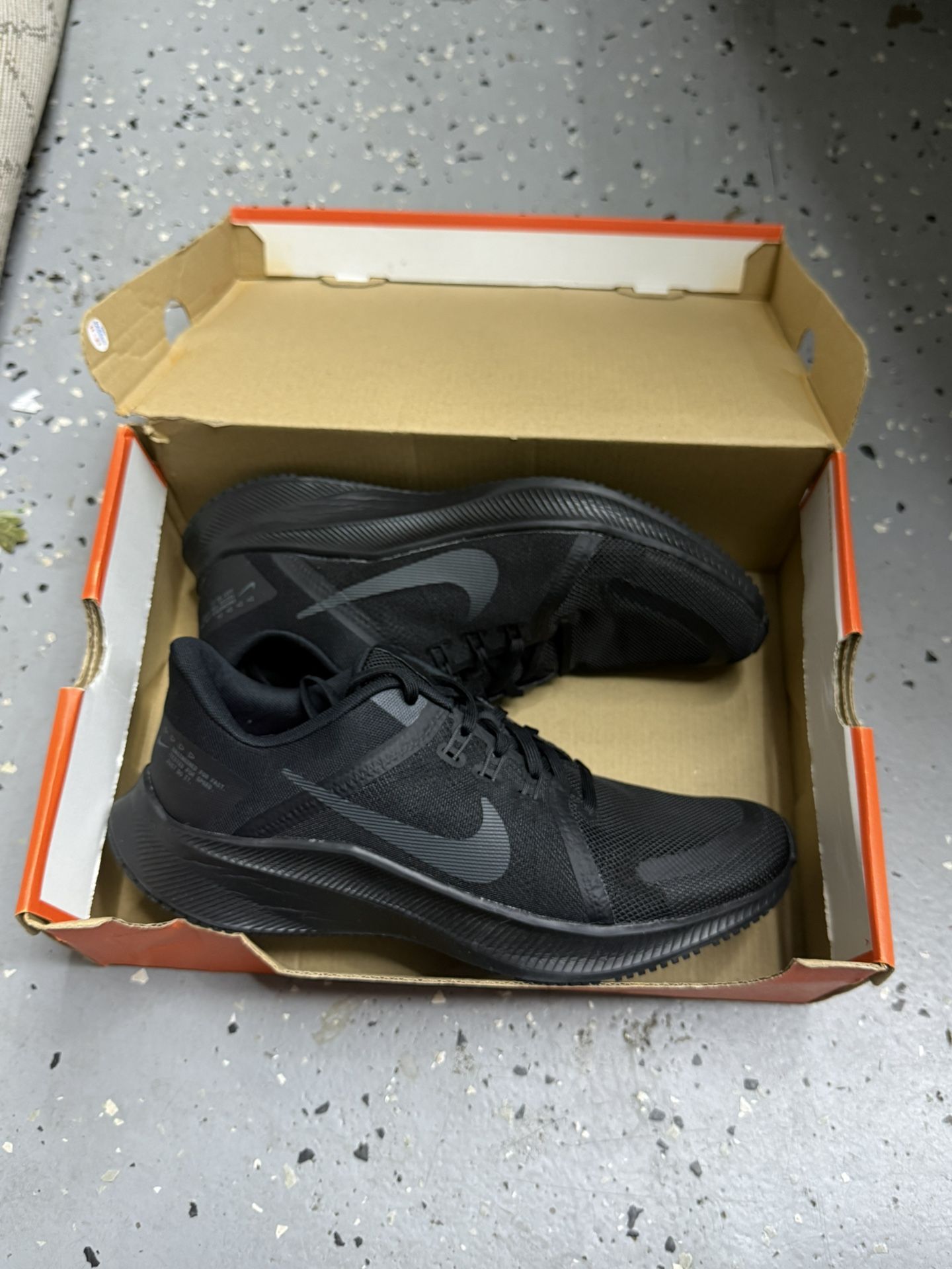Nike Quest 4 Running Shoes