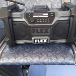 Flex Bluetooth Speaker With 24 Volt Battery And Charger 