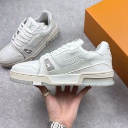 LV Trainer Sneakers Men’s US Size 10