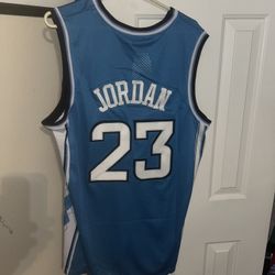 Jordan North Carolina blue jersey size xl