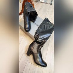 Kenneth Cole Black Leather Tall Stretch Knee Boot Size 10