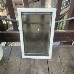Pet Safe Pet Door 