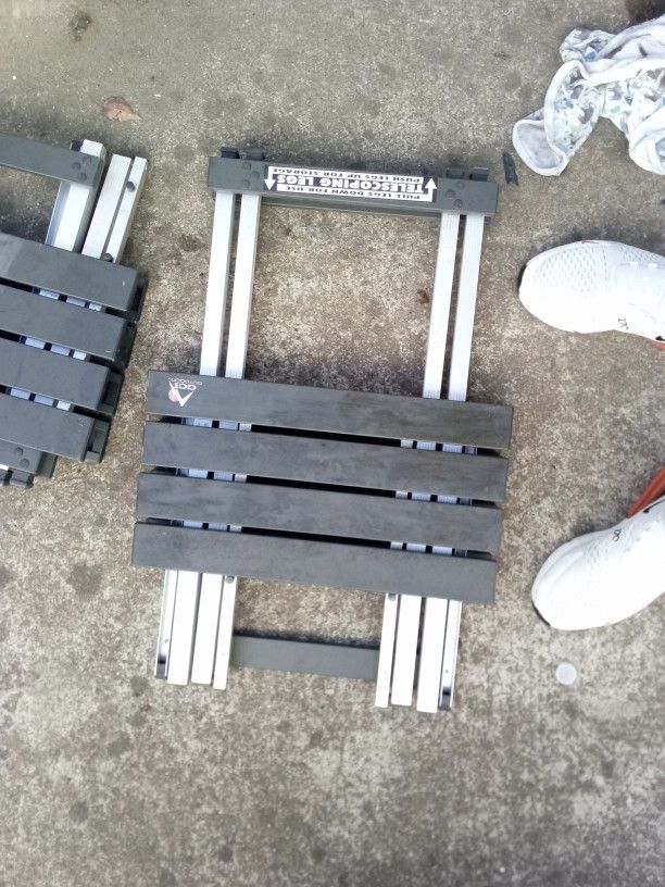 Folding Tables