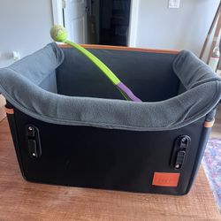 Pet Car Seat/carrier And Ball Chucked 