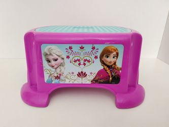 Disney Frozen Sisters Step Stool