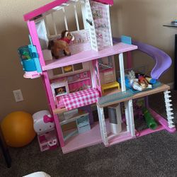 Barbie House 