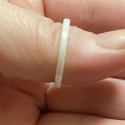 White Ceramic Faceted Cut Ring Sz 8