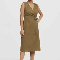 Brand New Woman’s Banana Republic brand Linen-Cotton Wrap Sleeveless Mustard Yellow Dress Up For Sale
