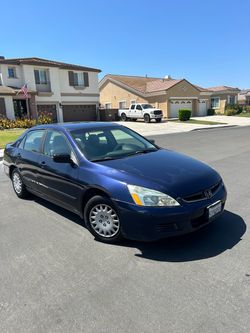 2006 Honda Accord four cylinder 155,000 miles clean title registration