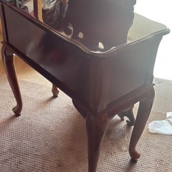 Coqueta Usada 100 Cama King Seminueva 350