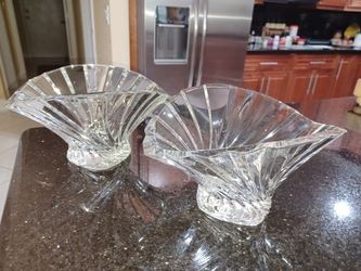 Pair of Crystal Fan-Shaped Decorative Bowls
