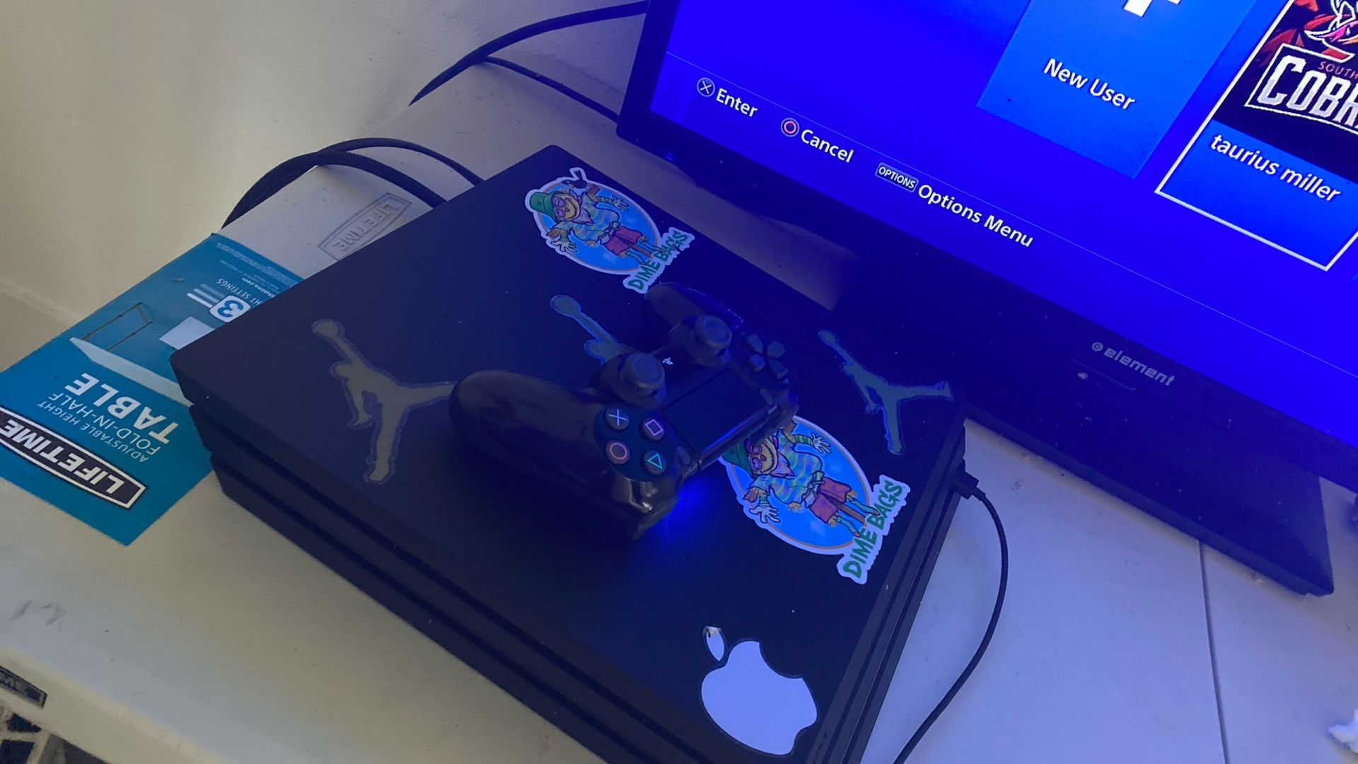PS4