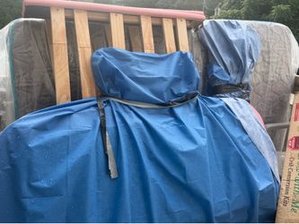 Girls Full Size bed frame and matttess