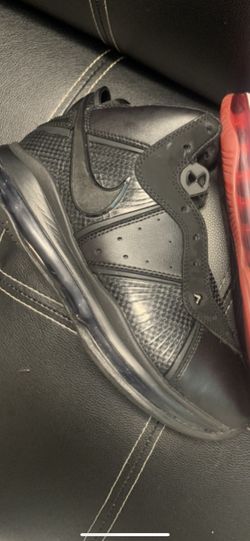 Lebron 8 size 7.5 black out