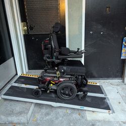 Quantum Edge 3 Stretto Rehab Powerchair With Charger And Foldable Ramp