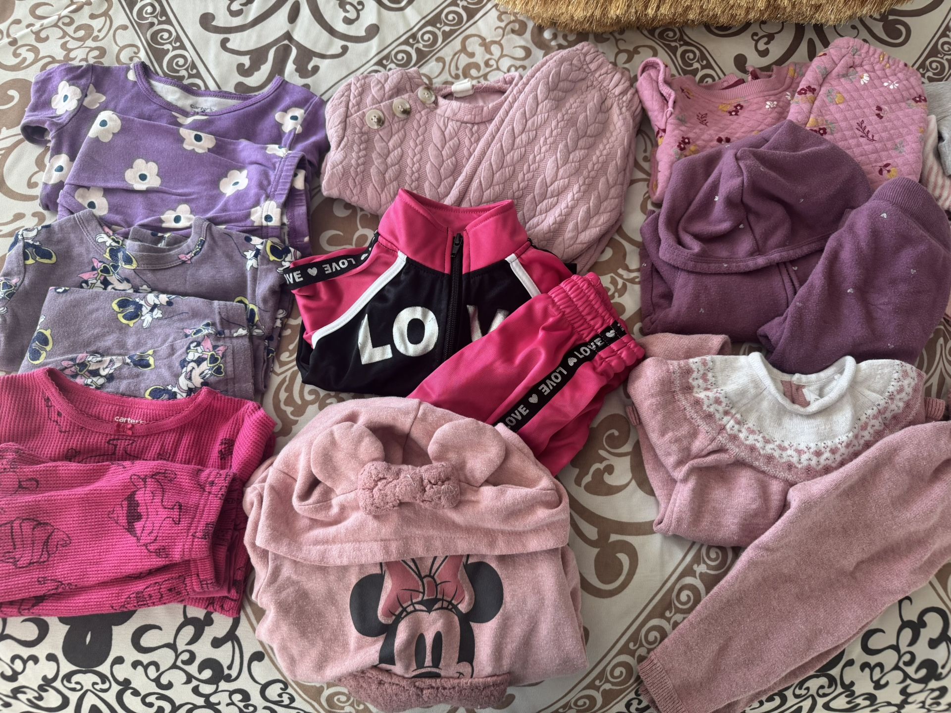 Ropa De Bebé Size 6-9 9-12