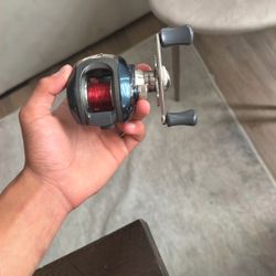 Bait Caster Reel Daiwa Alphas Finesse Custom 105HL 